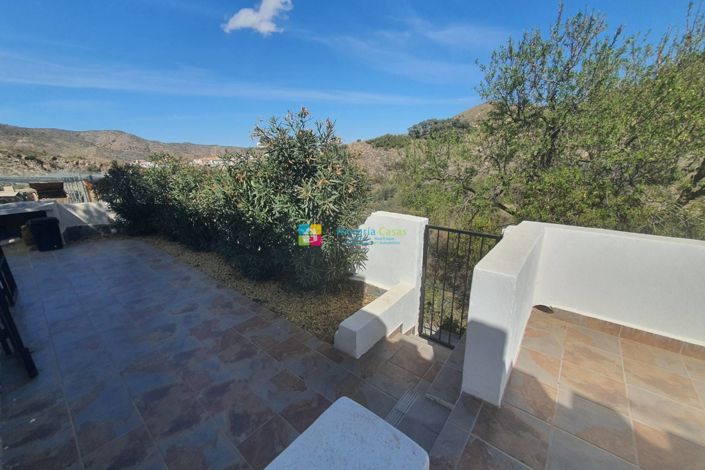 Image No.44-4 Bed Country House for sale