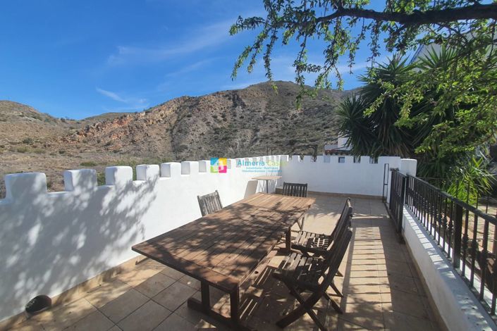 Image No.5-4 Bed Country House for sale