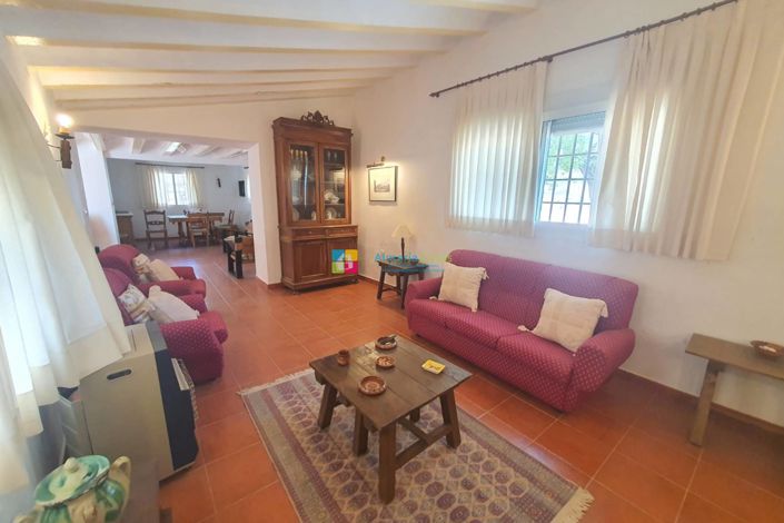 Image No.13-3 Bed Country House for sale