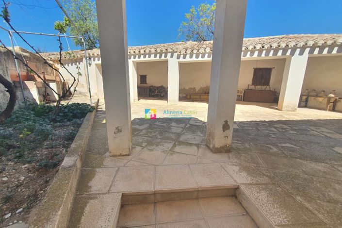 Image No.20-3 Bed Country House for sale