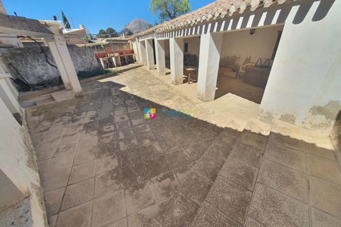 Image No.22-3 Bed Country House for sale