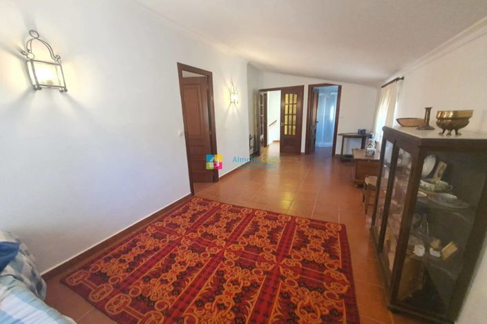 Image No.34-3 Bed Country House for sale