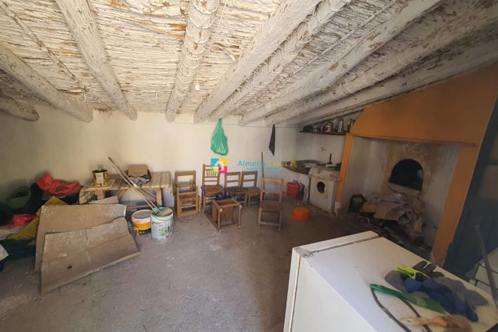 Image No.22-4 Bed Country House for sale