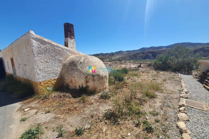 Image No.3-4 Bed Country House for sale