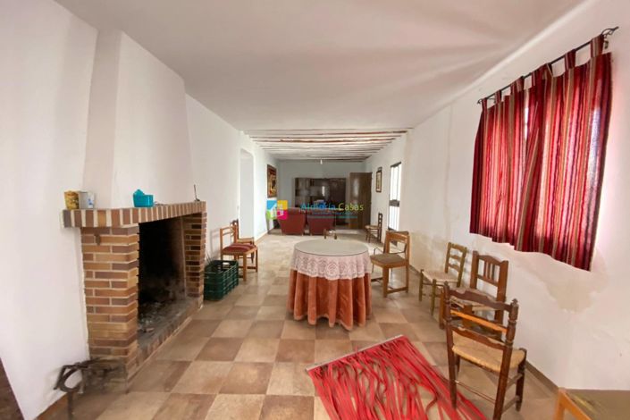 Image No.13-3 Bed Country House for sale