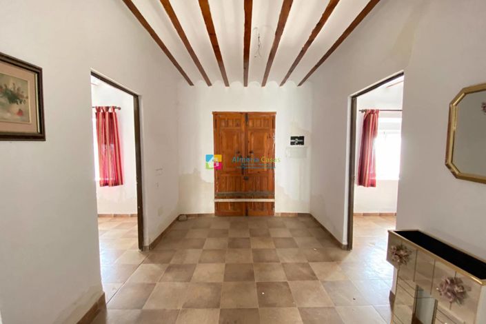 Image No.4-3 Bed Country House for sale