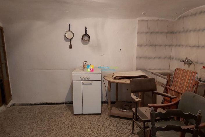 Image No.7-3 Bed Country House for sale