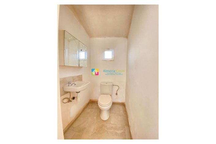 Image No.47-5 Bed Villa for sale