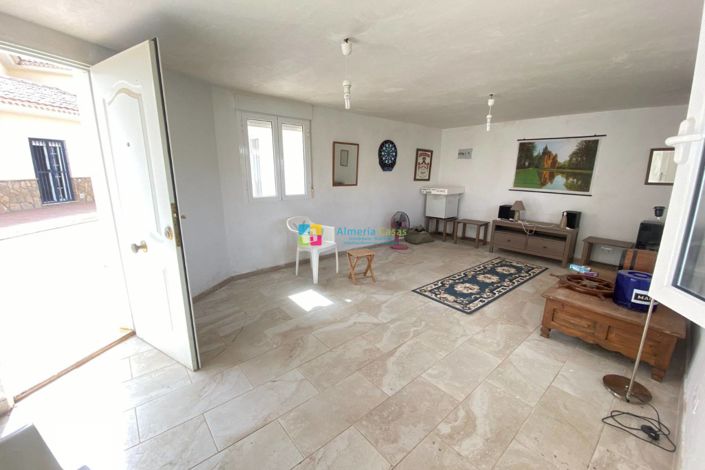 Image No.48-5 Bed Villa for sale