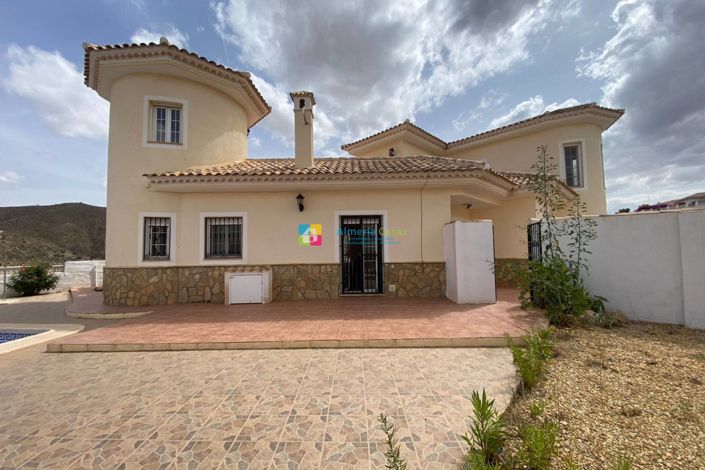 Image No.5-5 Bed Villa for sale