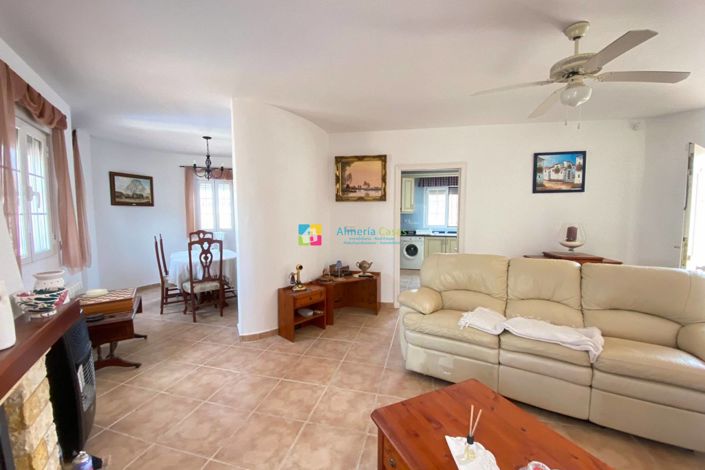 Image No.8-5 Bed Villa for sale