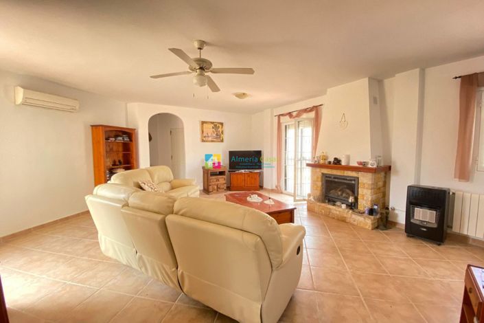 Image No.9-5 Bed Villa for sale