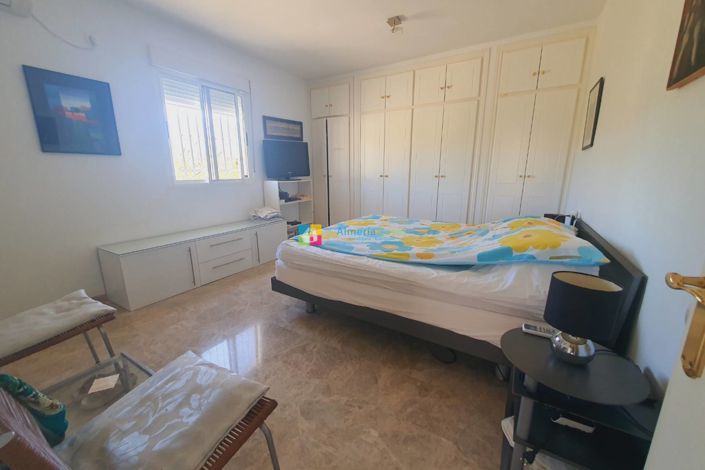 Image No.19-3 Bed Villa for sale