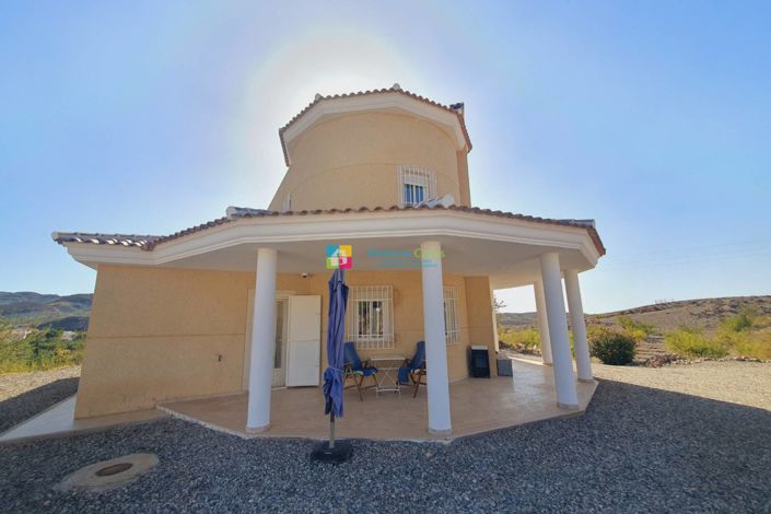 Image No.3-3 Bed Villa for sale