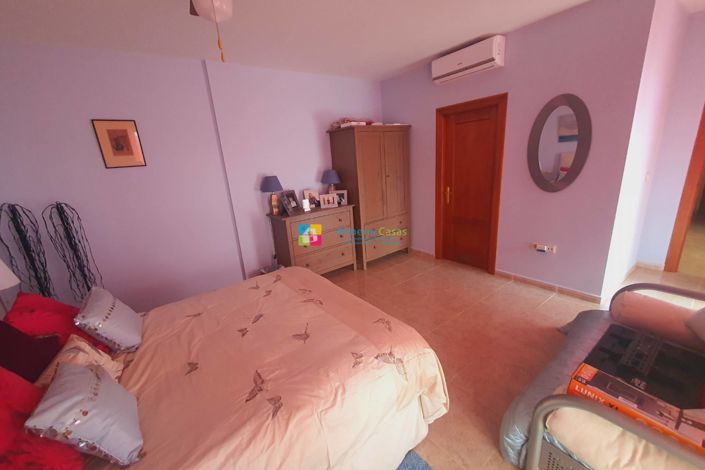 Image No.29-4 Bed Villa for sale