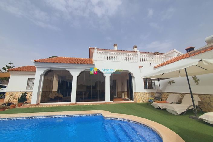 Image No.5-4 Bed Villa for sale