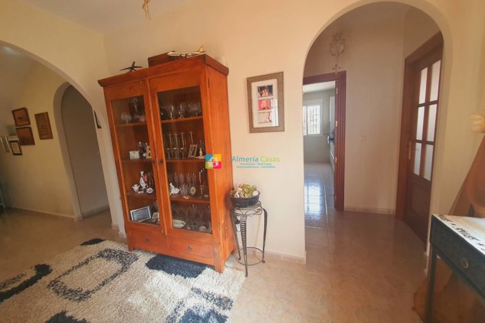 Image No.7-4 Bed Villa for sale