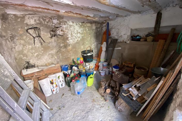 Image No.32-3 Bed Townhouse for sale