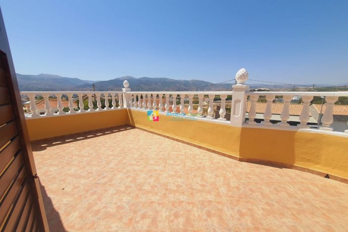 Image No.47-9 Bed Villa for sale