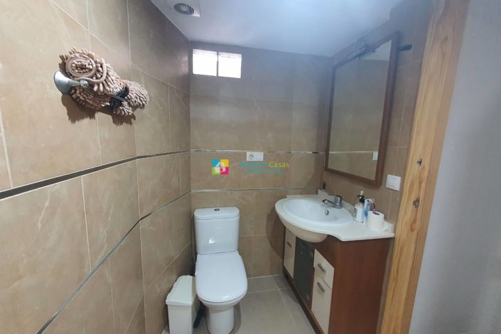 Image No.17-4 Bed Apartment for sale