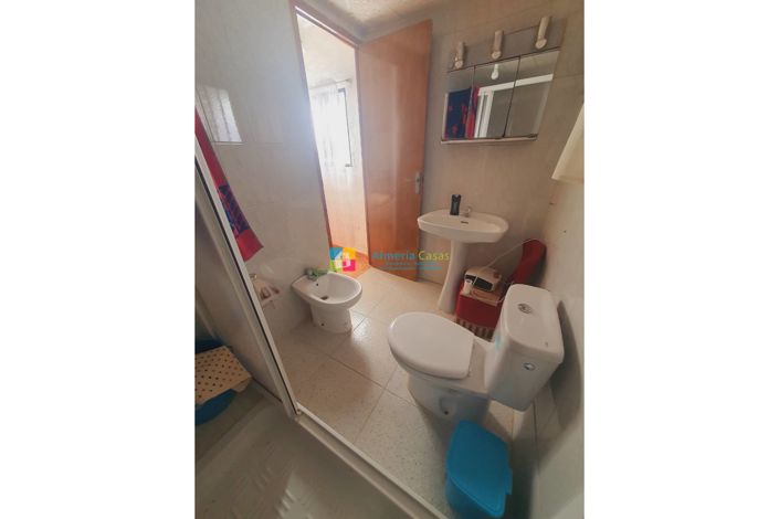 Image No.33-4 Bed Townhouse for sale