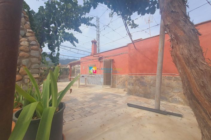 Image No.18-2 Bed Country House for sale