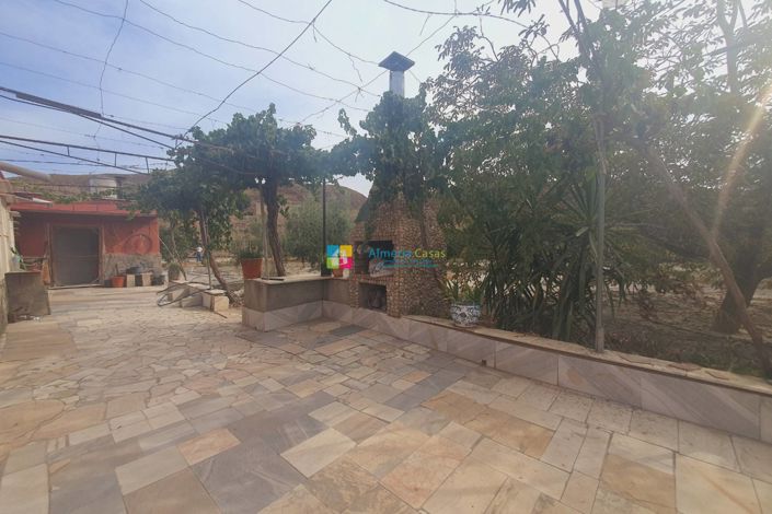 Image No.3-2 Bed Country House for sale