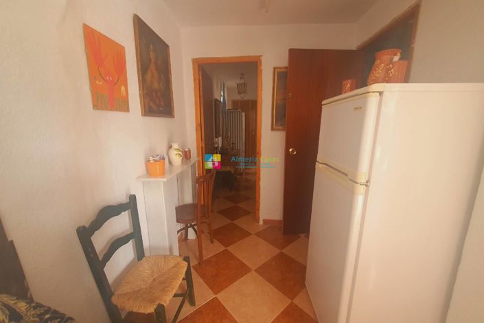 Image No.9-2 Bed Country House for sale