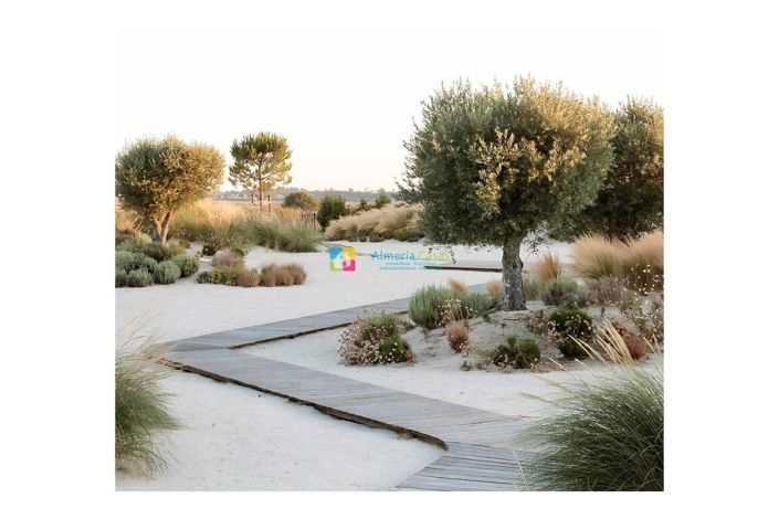 Image No.37-2 Bed Apartment for sale