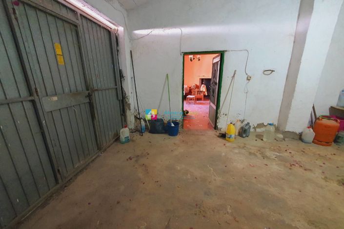 Image No.15-3 Bed Country House for sale