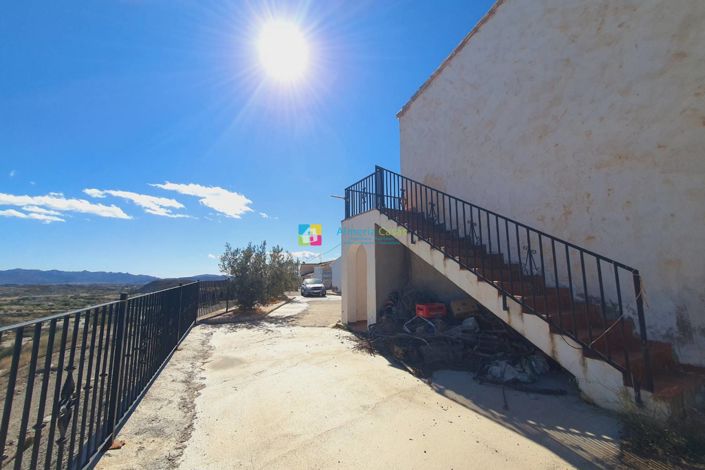 Image No.34-3 Bed Country House for sale