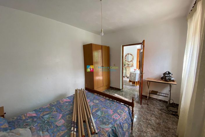 Image No.11-5 Bed Country House for sale