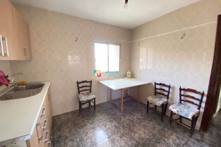 Image No.17-5 Bed Country House for sale