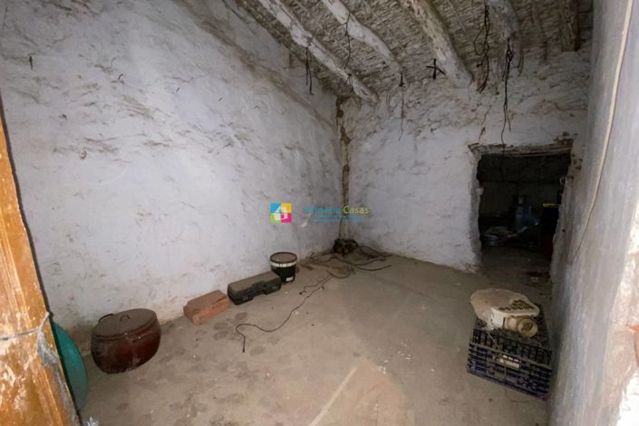 Image No.29-5 Bed Country House for sale