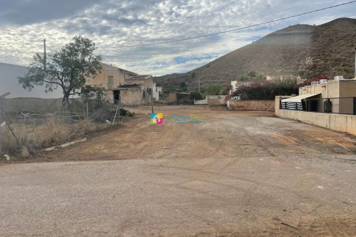 Image No.31-5 Bed Country House for sale