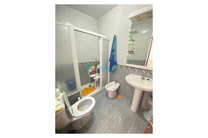 Image No.16-6 Bed Townhouse for sale