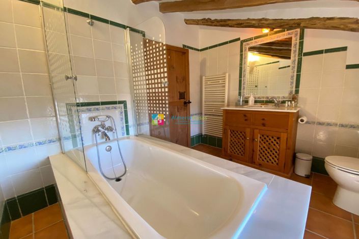 Image No.44-Maison de campagne de 8 chambres à vendre à Velez Blanco