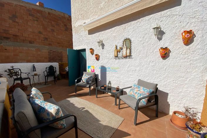 Image No.34-3 Bed Townhouse for sale