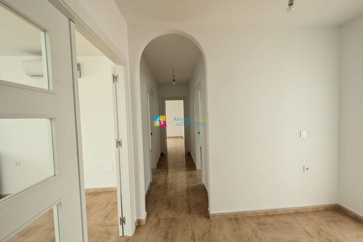 Image No.19-3 Bed Villa for sale