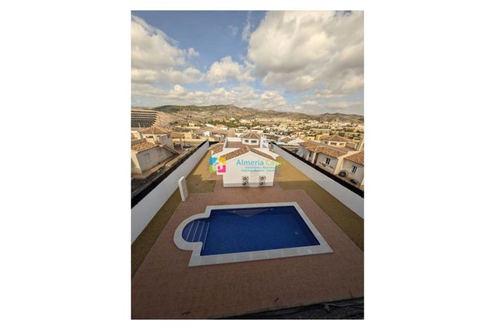 Image No.3-3 Bed Villa for sale