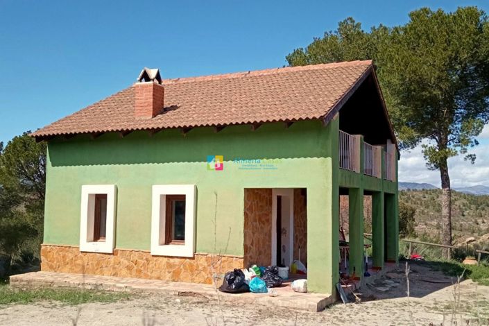 Image No.2-3 Bed Country House for sale