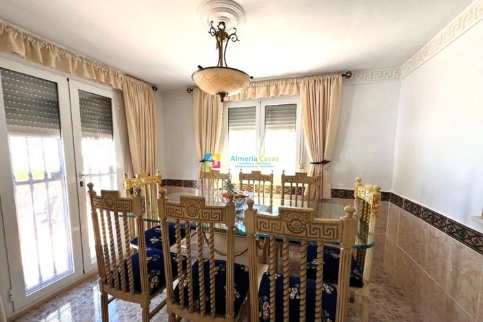 Image No.14-5 Bed Villa for sale