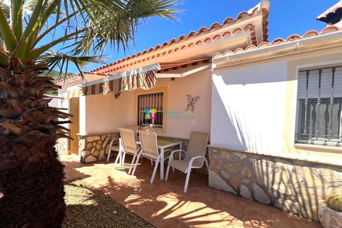 Image No.3-5 Bed Villa for sale