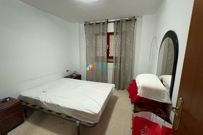 Image No.17-4 Bed Apartment for sale