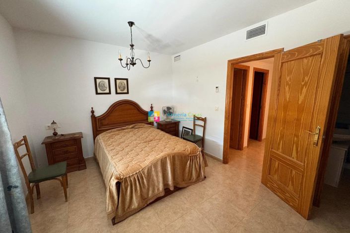 Image No.19-3 Bed Apartment for sale