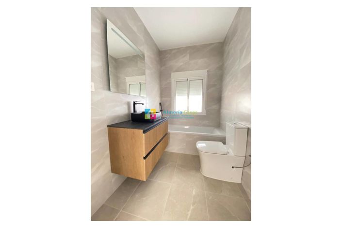 Image No.13-4 Bed Villa for sale