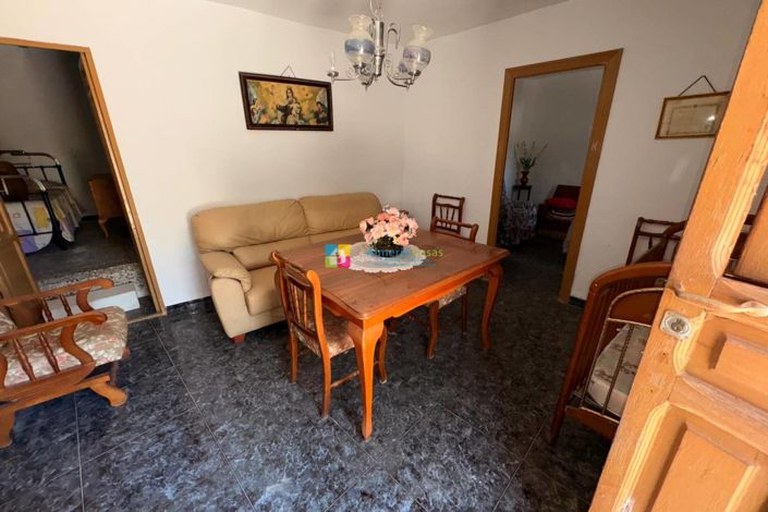 Image No.3-4 Bed Country House for sale