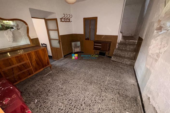 Image No.4-4 Bed Country House for sale