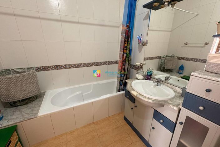 Image No.19-3 Bed Villa for sale