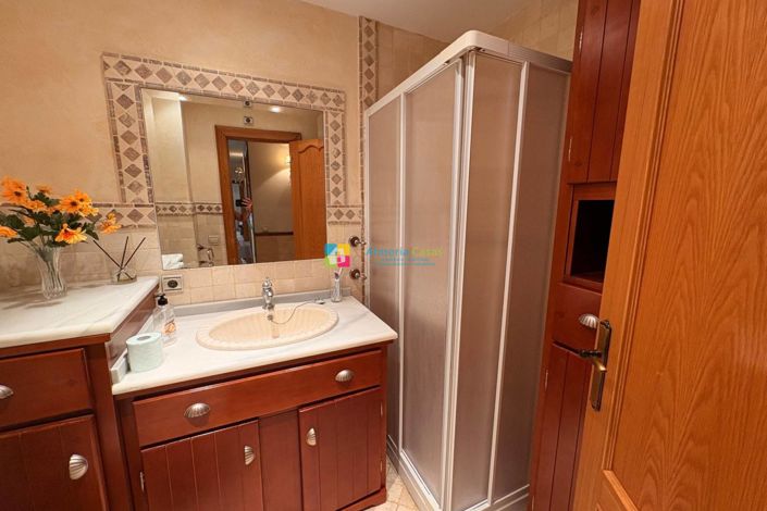 Image No.18-3 Bed Apartment for sale